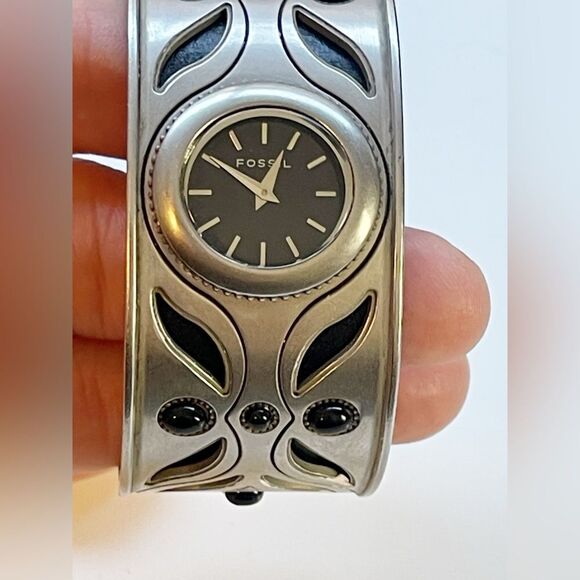 Fossil Leather metal cuff bracelet watch Vintage. - Picture 11 of 11